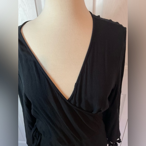 Loft Beach Black Wrap‎ Coverup Size Large - Picture 2 of 6